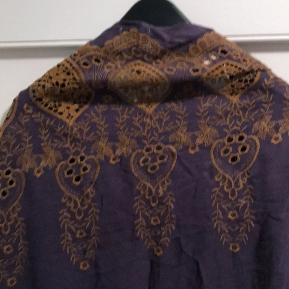 NWT Free People Catania  Embroidered Kimon…